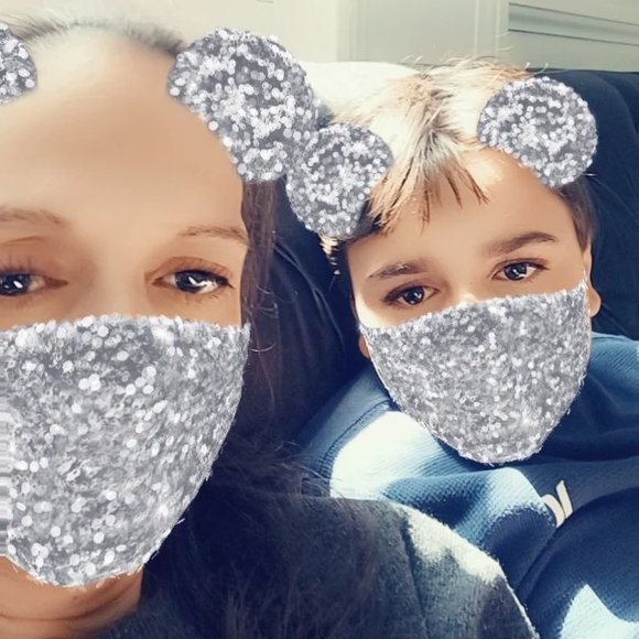 Meet your Posher, Emilia - Picture 1 of 1